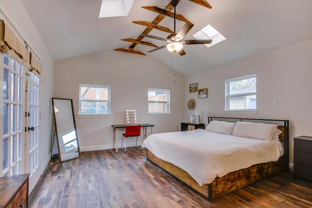 326 Vermont Avenue, Dallas, TX 75216