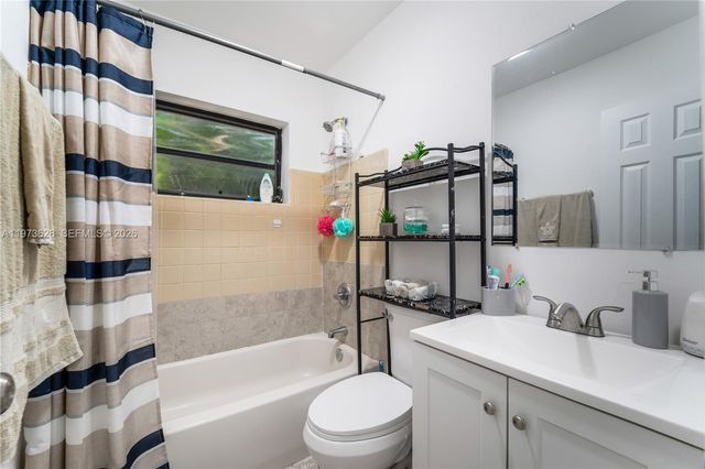 2020 SW 127th Ct, Miami, FL 33175