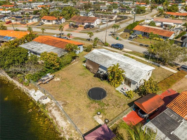 2020 SW 127th Ct, Miami, FL 33175