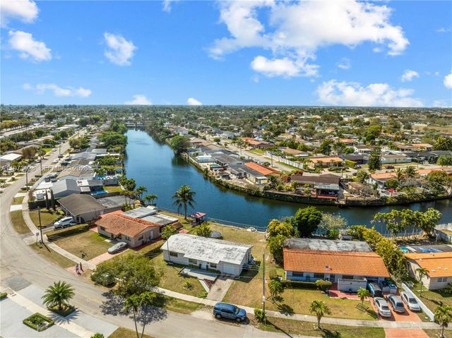 2020 SW 127th Ct, Miami, FL 33175