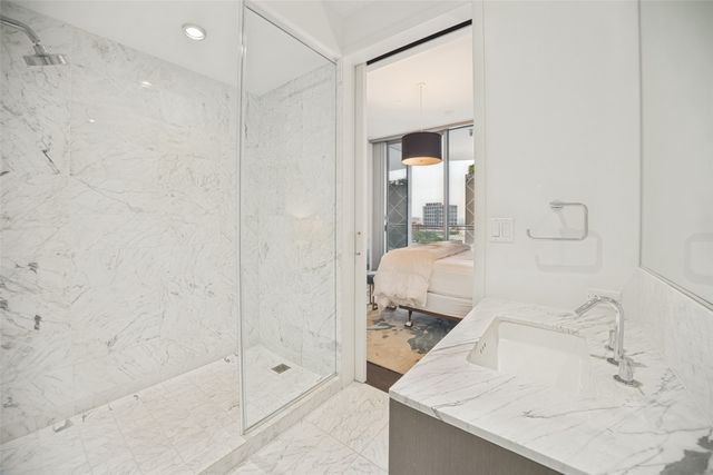 2900 Mckinnon Street 601, Dallas, TX 75201