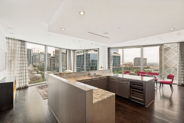 2900 Mckinnon Street 601, Dallas, TX 75201