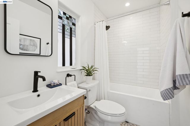 748 KEELER AVE, Berkeley, CA 94708