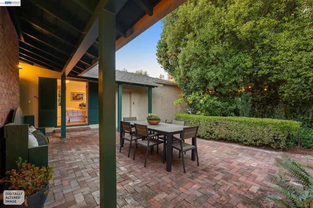 748 KEELER AVE, Berkeley, CA 94708