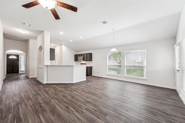 4309 Windswept Drive, Montgomery, TX 77356
