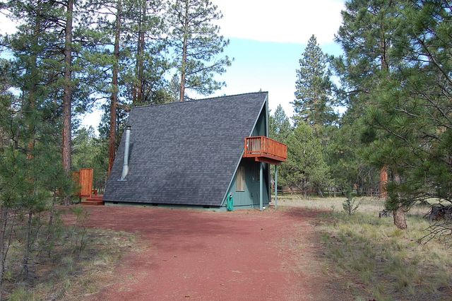 69307 Scabbard, Sisters, OR 97759