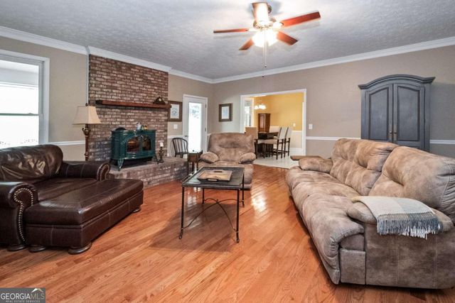 108 Stonebridge Lane, Lagrange, GA 30240