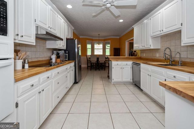 108 Stonebridge Lane, Lagrange, GA 30240