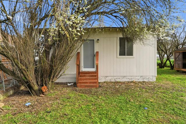 1021 grand ave, Olivehurst, CA 95961