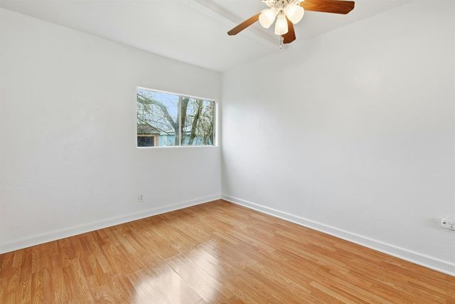 1021 grand ave, Olivehurst, CA 95961