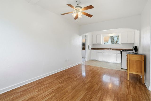 1021 grand ave, Olivehurst, CA 95961