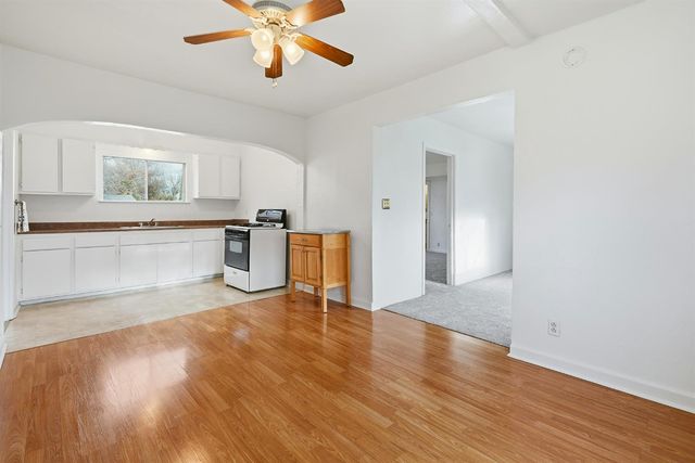 1021 grand ave, Olivehurst, CA 95961