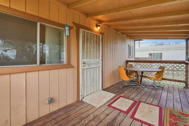 1021 grand ave, Olivehurst, CA 95961