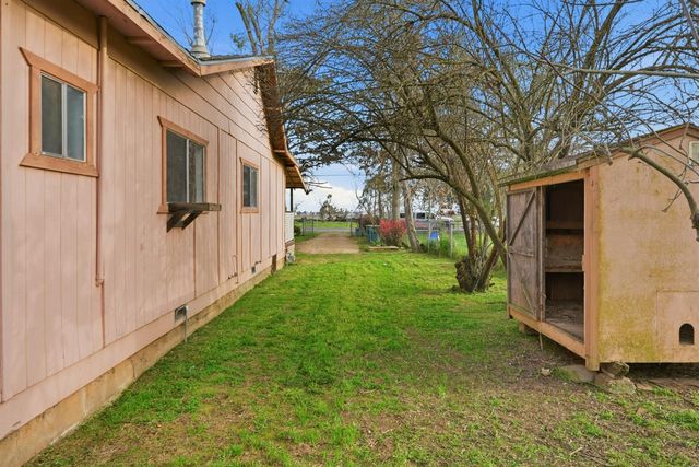 1021 grand ave, Olivehurst, CA 95961