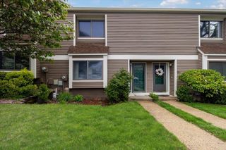 19 James Court 19, Port Chester, NY 10573