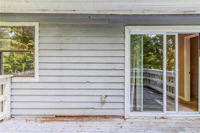 6595 Oakwood Drive, Douglasville, GA 30135