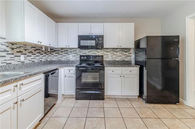 6595 Oakwood Drive, Douglasville, GA 30135