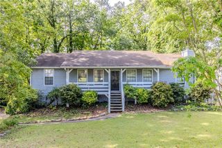 6595 Oakwood Drive, Douglasville, GA 30135