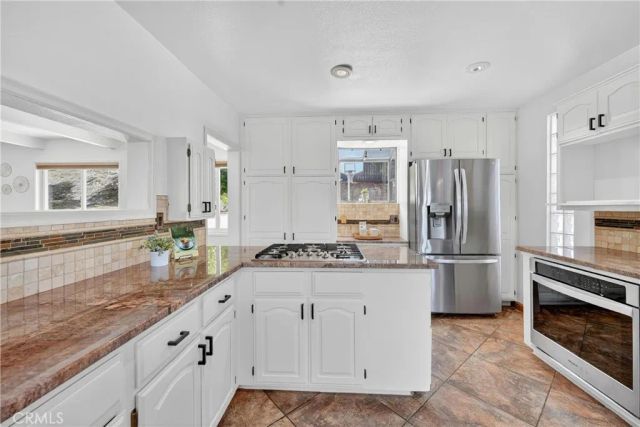 5211 Eureka, Yorba Linda, CA 92886