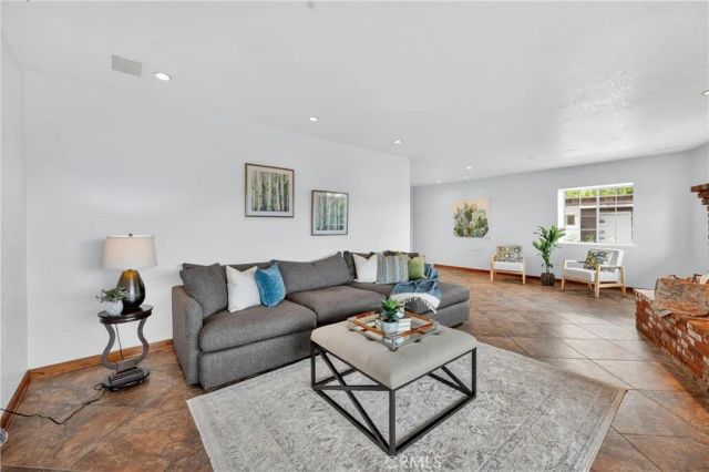 5211 Eureka, Yorba Linda, CA 92886