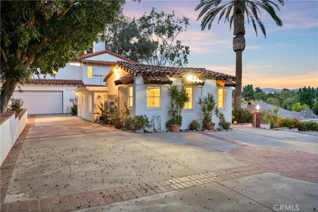 5211 Eureka, Yorba Linda, CA 92886