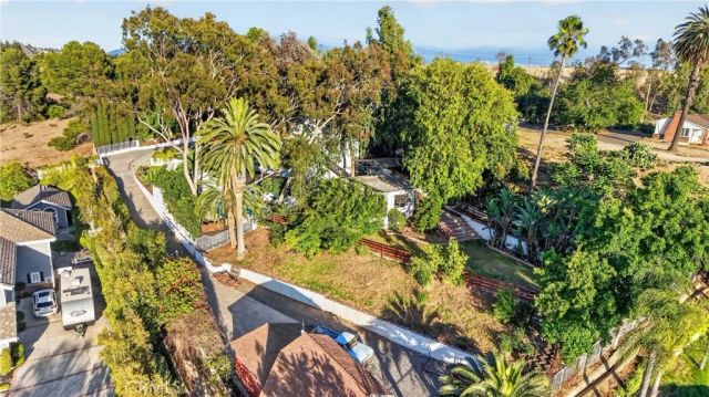 5211 Eureka, Yorba Linda, CA 92886