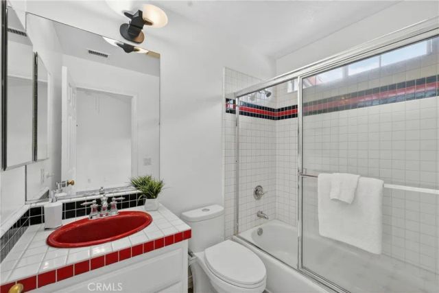 5211 Eureka, Yorba Linda, CA 92886
