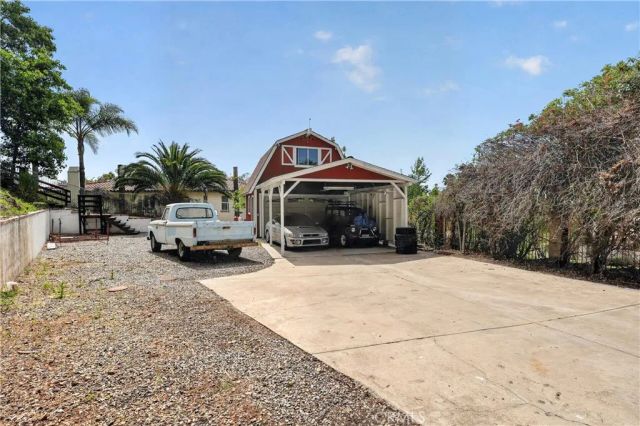 5211 Eureka, Yorba Linda, CA 92886