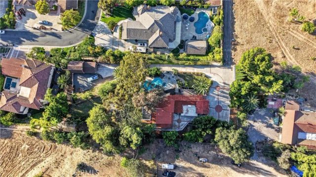 5211 Eureka, Yorba Linda, CA 92886