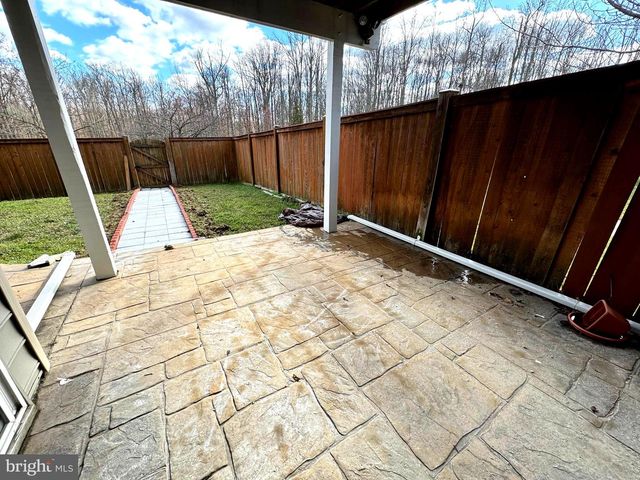 16492 STEERAGE CIR, Woodbridge, VA 22191