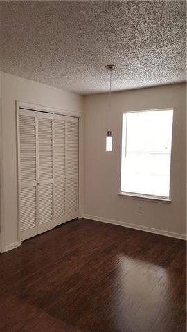 1008 Cushing DR B, Round Rock, TX 78664