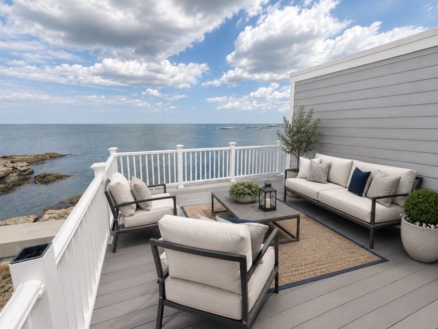 16 Gunrock Ave, Hull, MA 02045