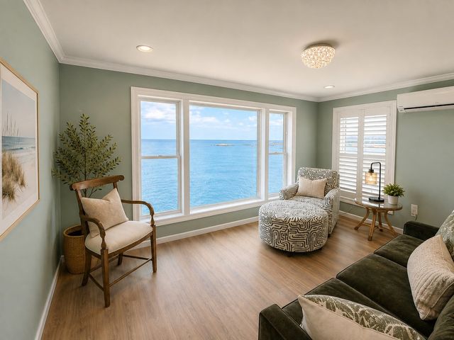 16 Gunrock Ave, Hull, MA 02045