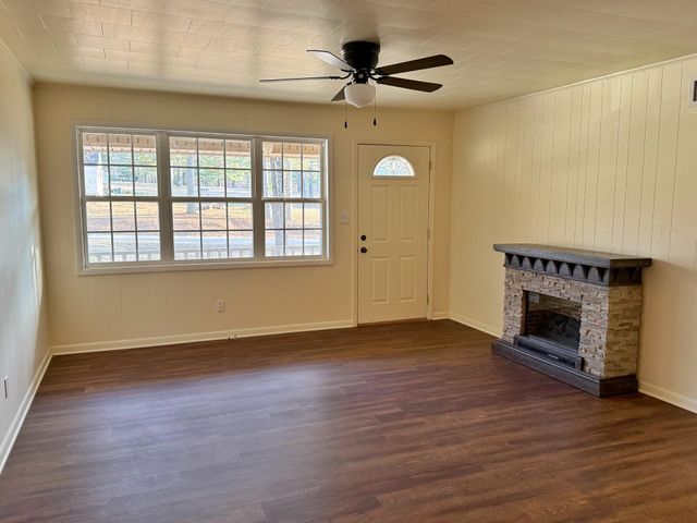 2187 Seagraves Road, Pocahontas, AR 72455
