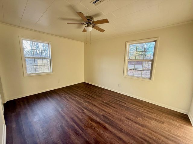 2187 Seagraves Road, Pocahontas, AR 72455