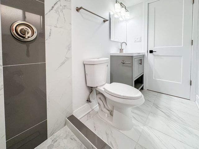 7755 S Wolcott Avenue, Chicago, IL 60620