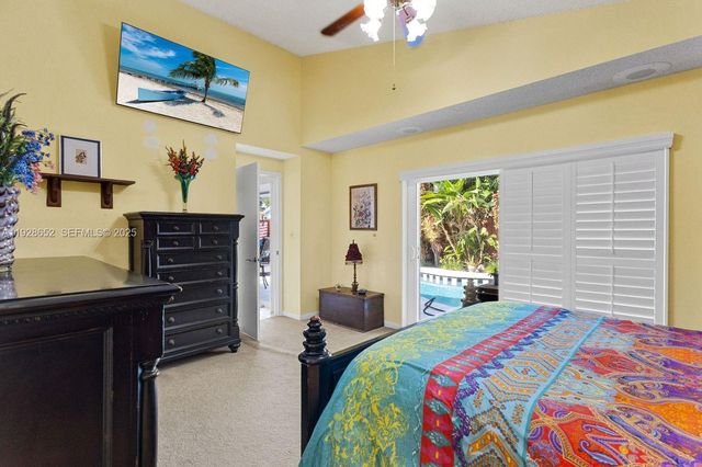 9871 SW 58th Ct, Cooper City, FL 33328