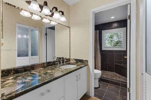 9871 SW 58th Ct, Cooper City, FL 33328