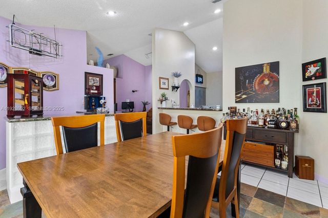 9871 SW 58th Ct, Cooper City, FL 33328