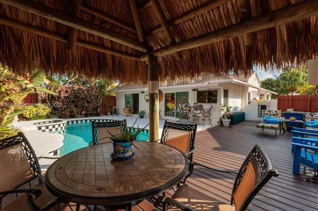 9871 SW 58th Ct, Cooper City, FL 33328