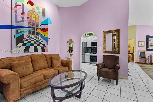 9871 SW 58th Ct, Cooper City, FL 33328