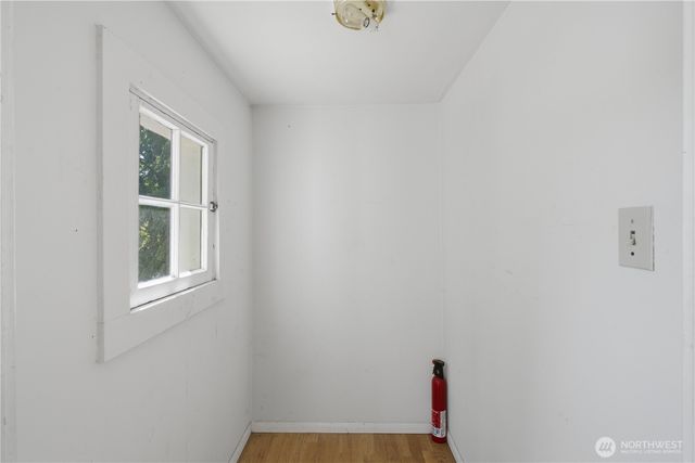 7730 17th Avenue NE, Seattle, WA 98115