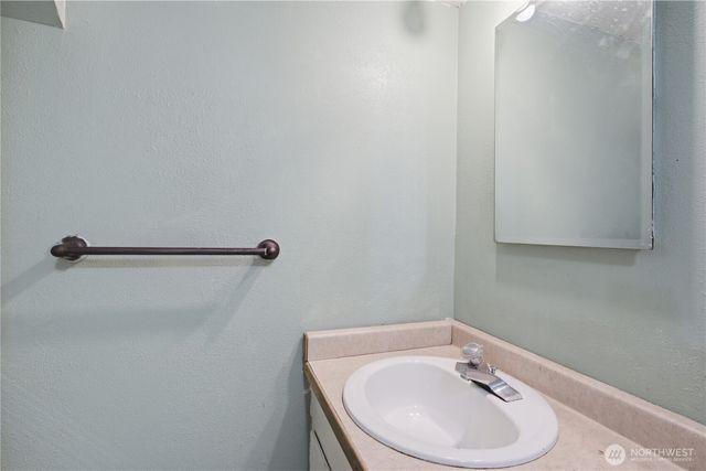 7730 17th Avenue NE, Seattle, WA 98115