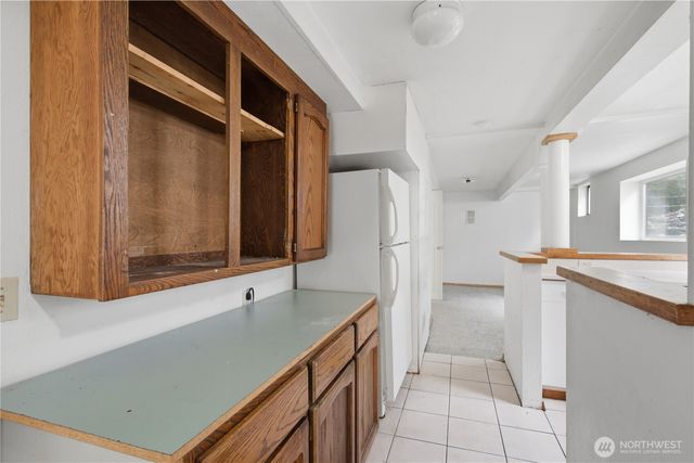 7730 17th Avenue NE, Seattle, WA 98115