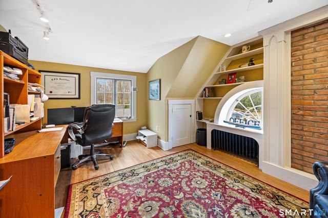 40 Ten Acre Road, New Britain, CT 06052