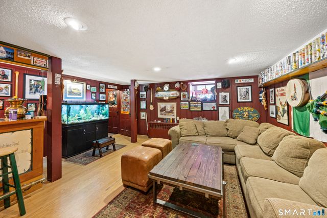 40 Ten Acre Road, New Britain, CT 06052