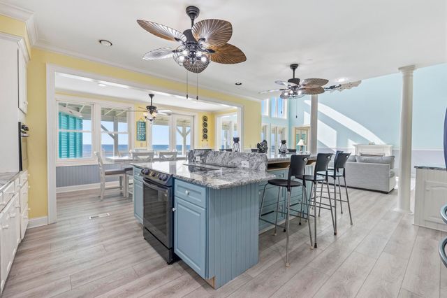 2201 S Waccamaw Dr., Murrells Inlet, SC 29576