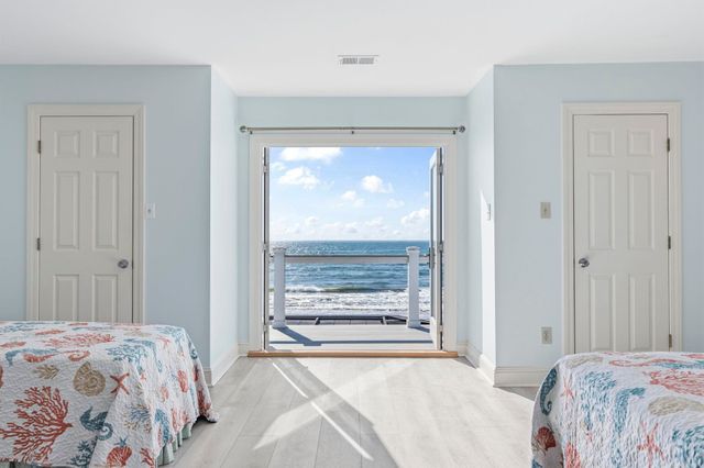 2201 S Waccamaw Dr., Murrells Inlet, SC 29576
