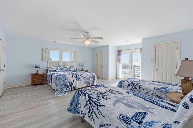 2201 S Waccamaw Dr., Murrells Inlet, SC 29576