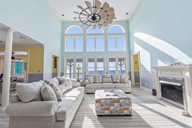 2201 S Waccamaw Dr., Murrells Inlet, SC 29576